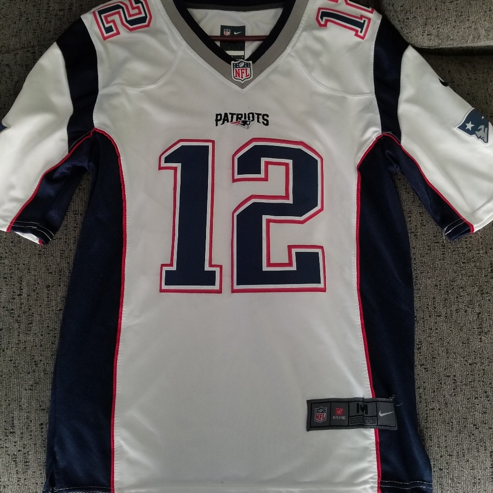 Tom Brady Jersey (on field)